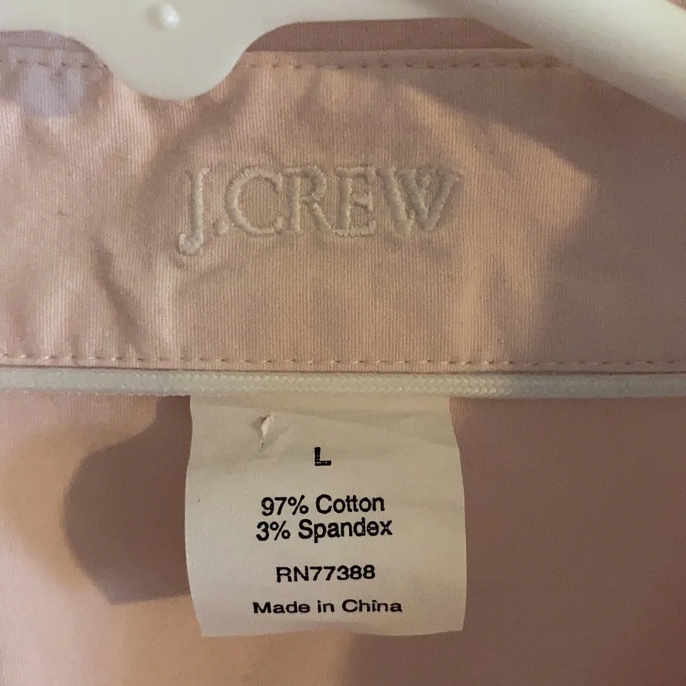 J Crew lt pink 3/4 sleeve button down, size large - Picture 2 of 3